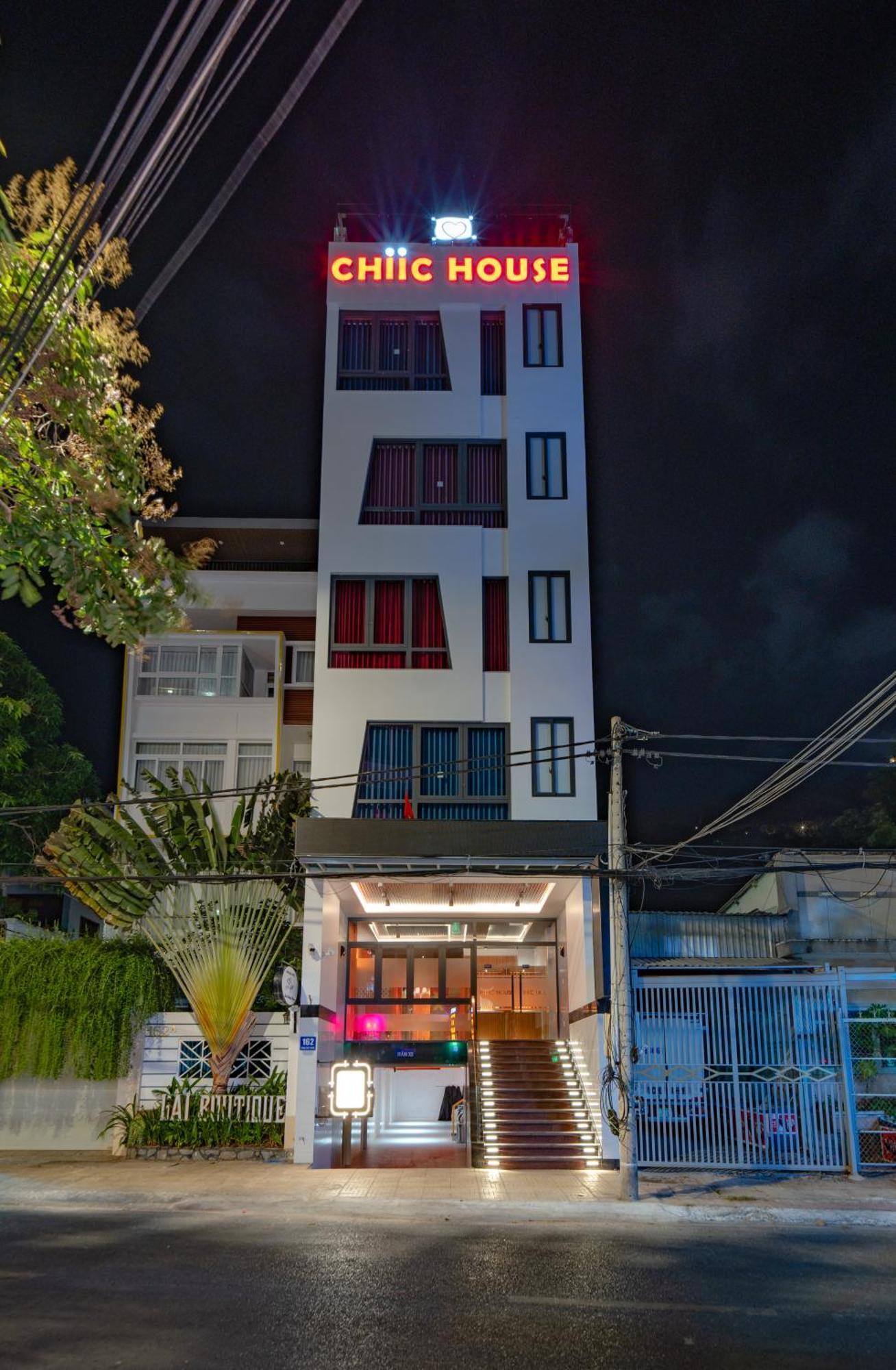 Hotel Chiic House 6 - Khach San Tinh Yeu Vung Tau Esterno foto