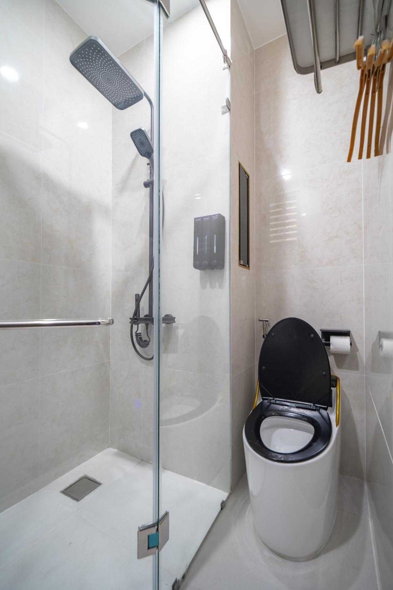 Hotel Chiic House 6 - Khach San Tinh Yeu Vung Tau Esterno foto